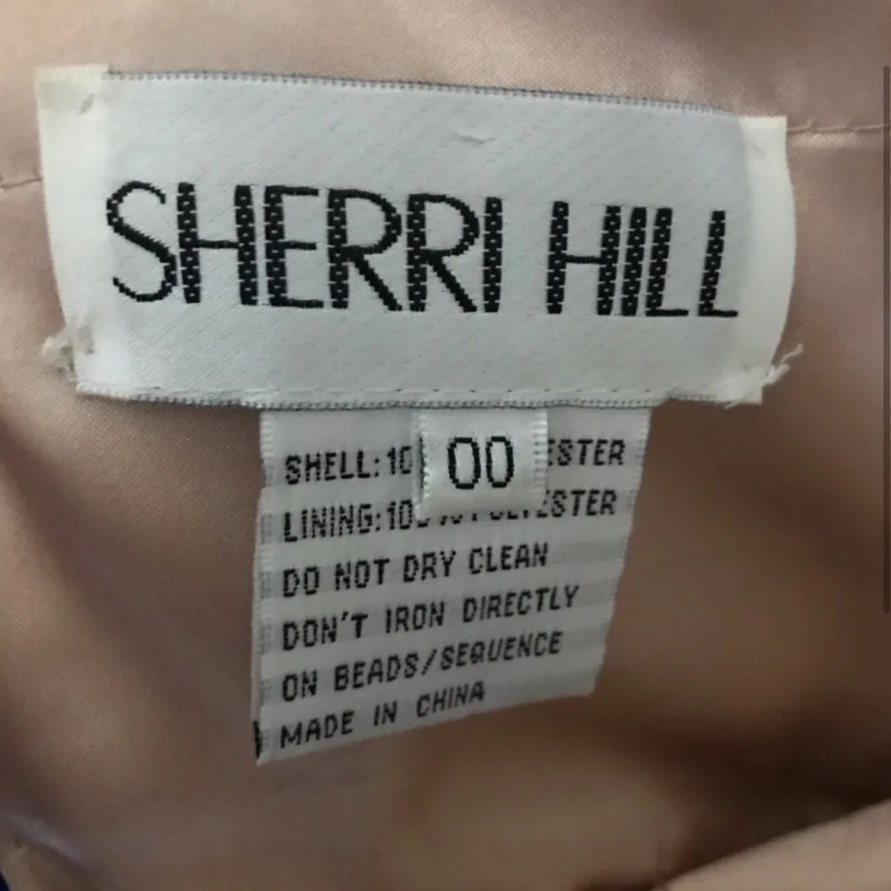 Beautiful Sherri Hill Formal Dress - Picture 4 of 4